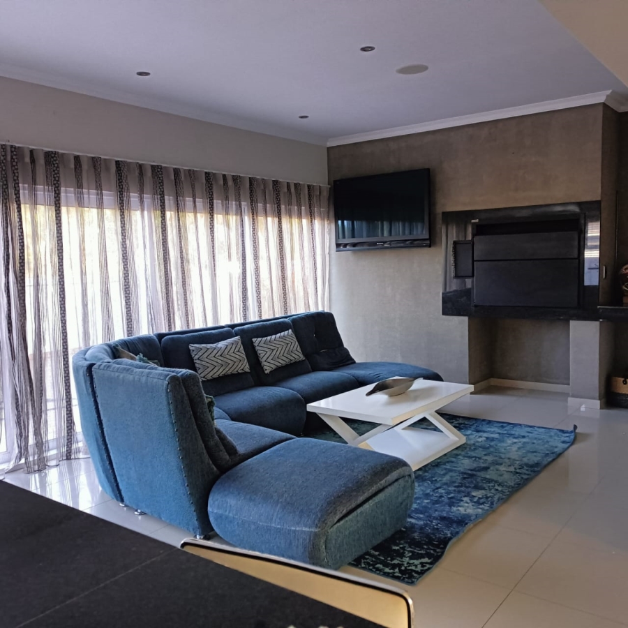 4 Bedroom Property for Sale in Beacon Bay Eastern Cape
